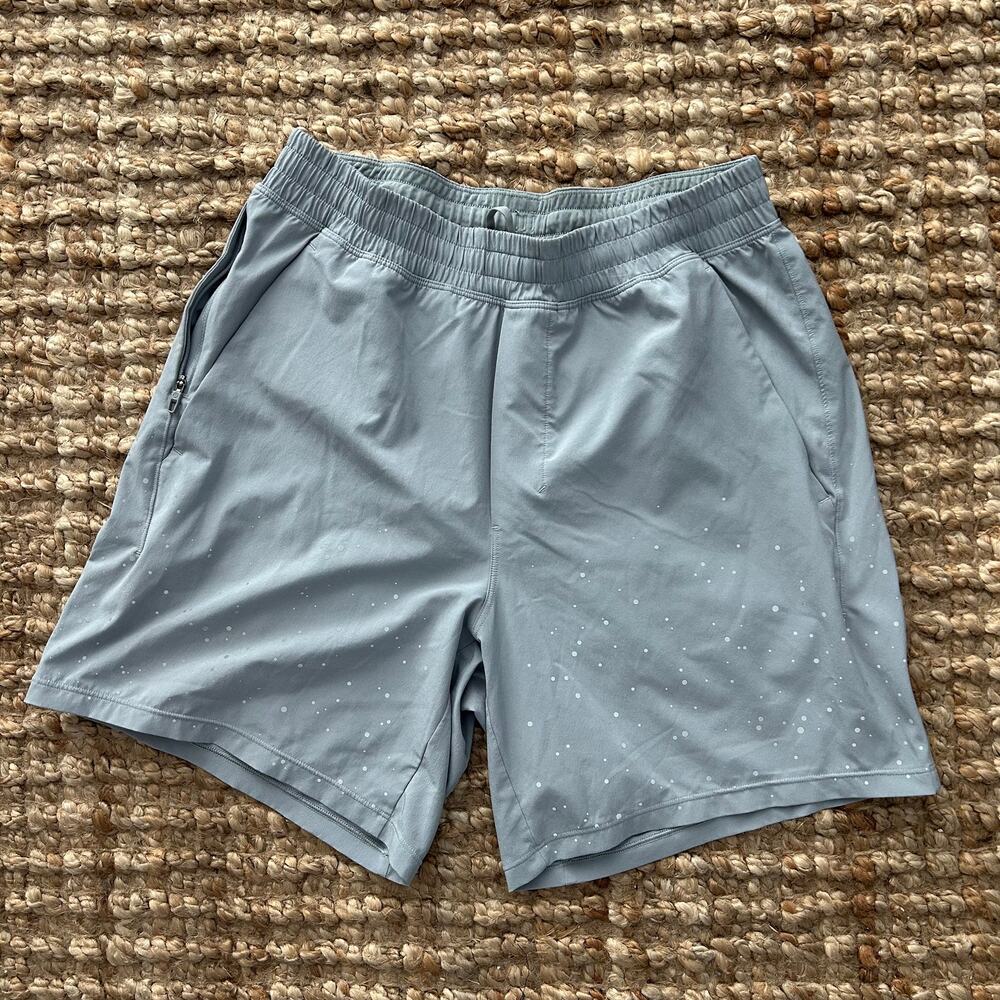 Lululemon Pace Breaker Linerless Short 7" Reflective Gray Men’s M Running